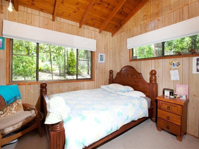 16 Osberg Street, The Gap QLD 4061