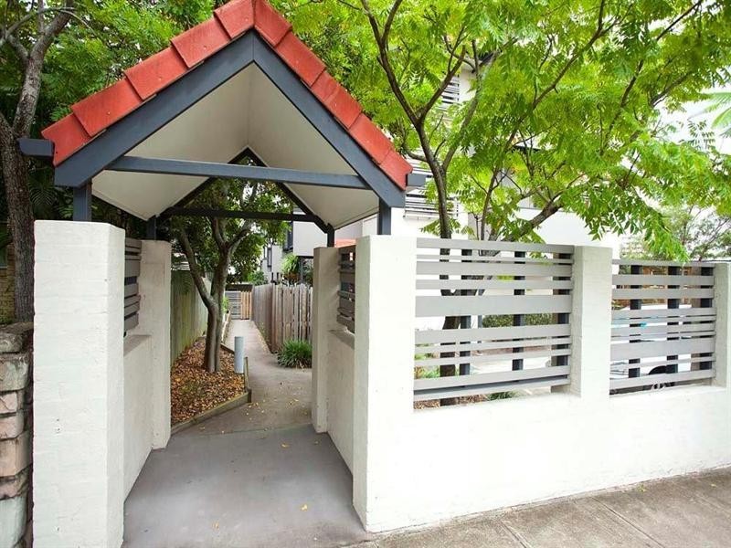 4/29 Sydney Street, New Farm QLD 4005