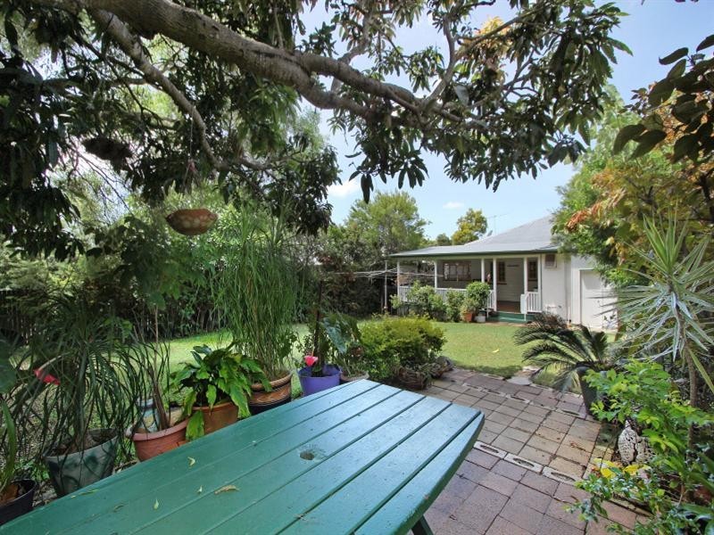 36 Killawarra Road, Ashgrove QLD 4060