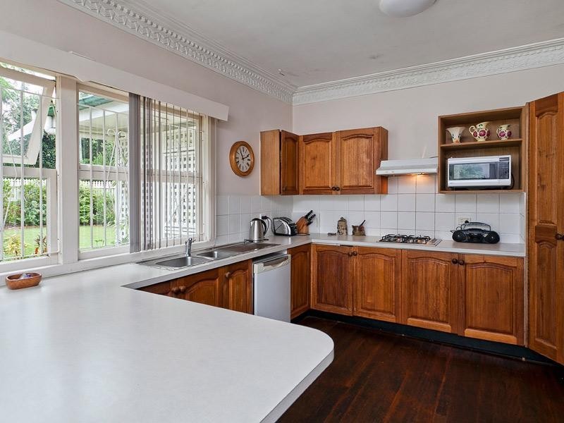 2 Mareeba Road, Ashgrove QLD 4060