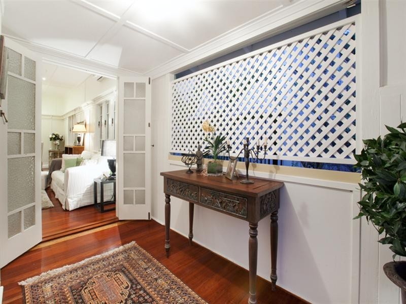 20 Brown Street, Bardon QLD 4065