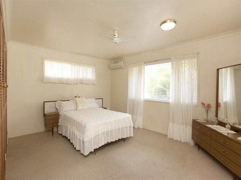 16 Arkana Street, The Gap QLD 4061