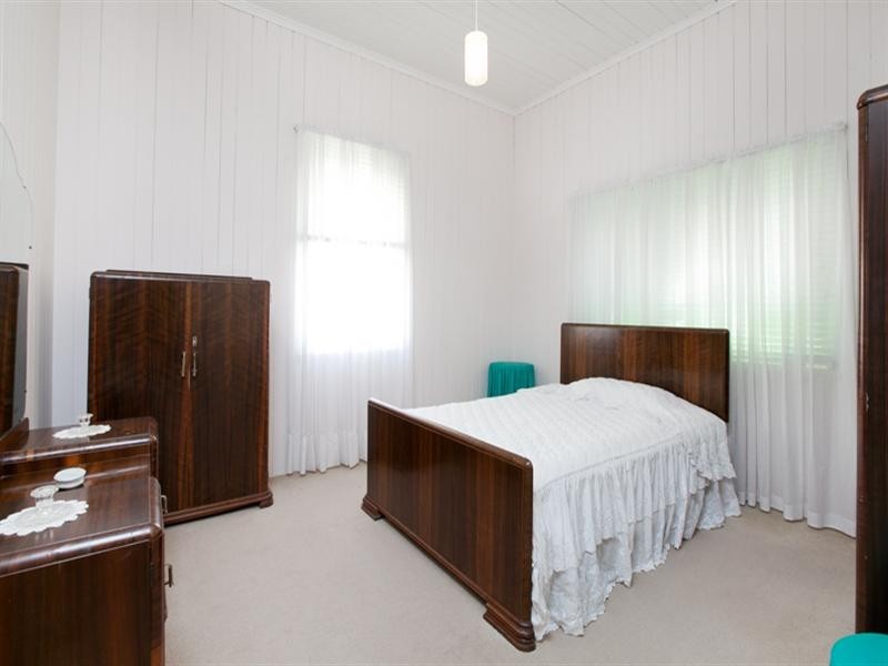 65 Holmesbrook Street, Ashgrove QLD 4060