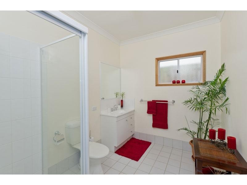 38 Coronation Street, Bardon QLD 4065