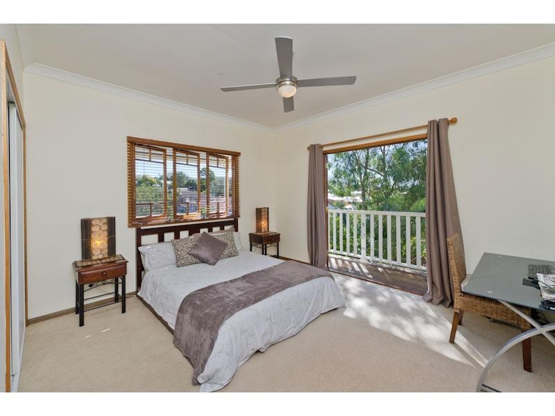 38 Coronation Street, Bardon QLD 4065