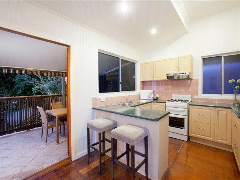 48 Ashgrove Crescent, Ashgrove QLD 4060