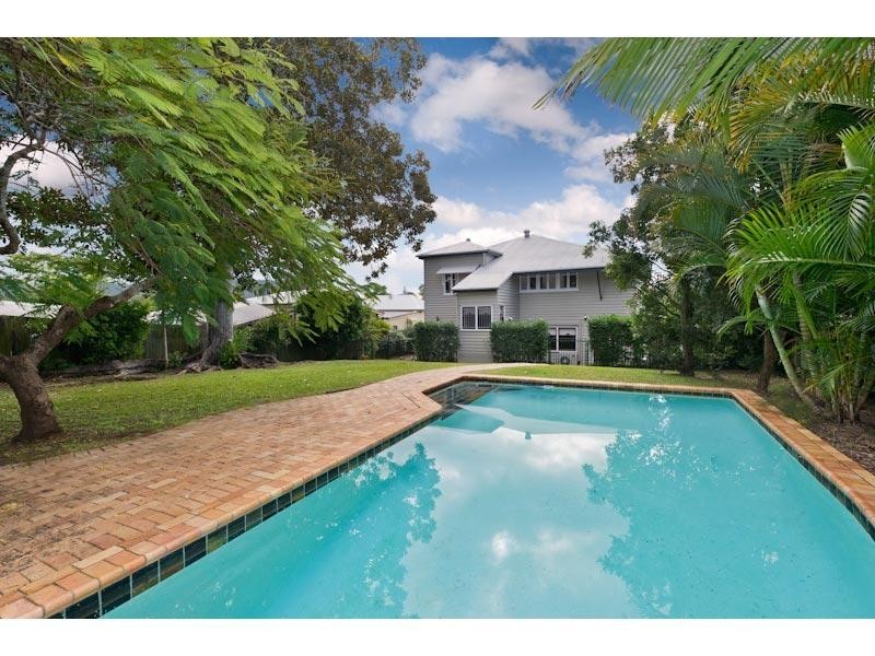 49 McLean Parade, Ashgrove QLD 4060