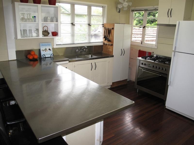 9 Farrell Street, Ashgrove QLD 4060