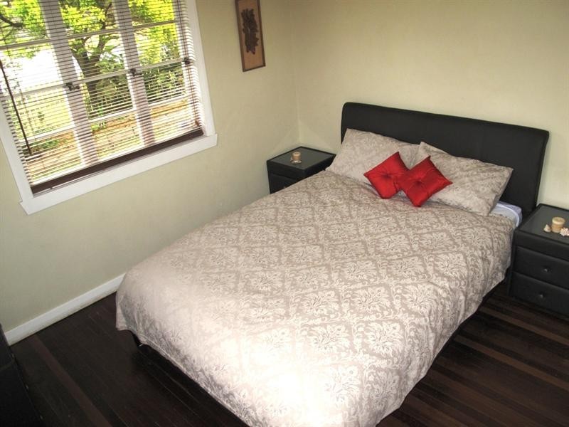 9 Farrell Street, Ashgrove QLD 4060