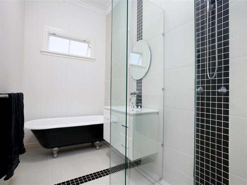 27 Glenlyon Drive, Ashgrove QLD 4060