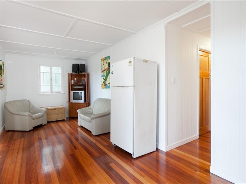 27 Glenlyon Drive, Ashgrove QLD 4060