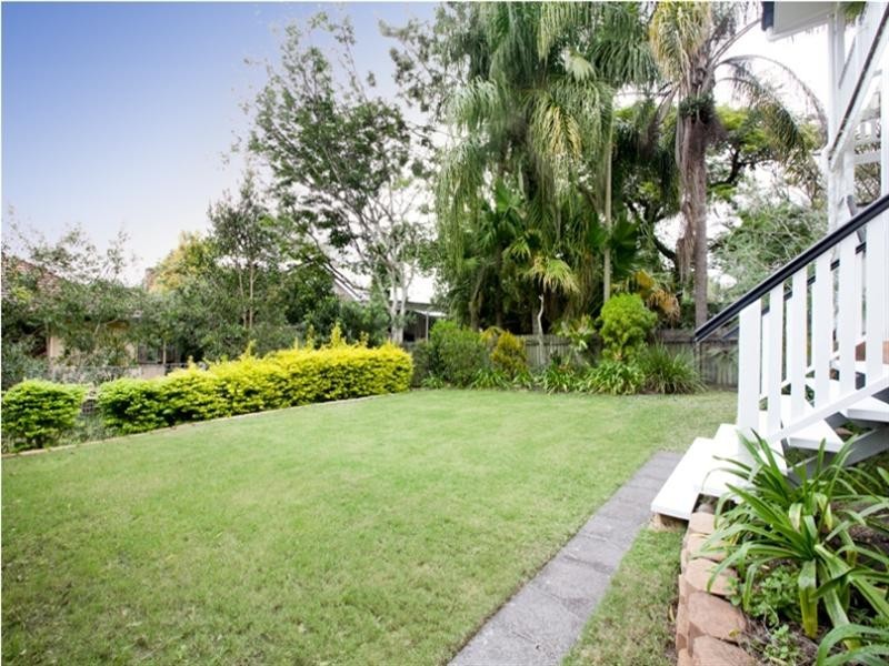 27 Glenlyon Drive, Ashgrove QLD 4060