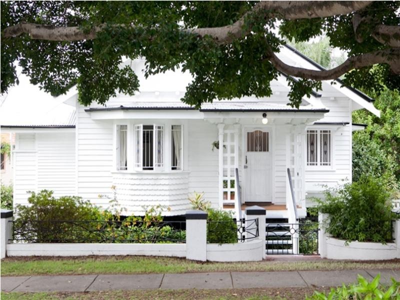 27 Glenlyon Drive, Ashgrove QLD 4060