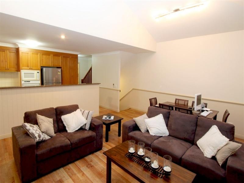 13/30 Bott Street, Ashgrove QLD 4060