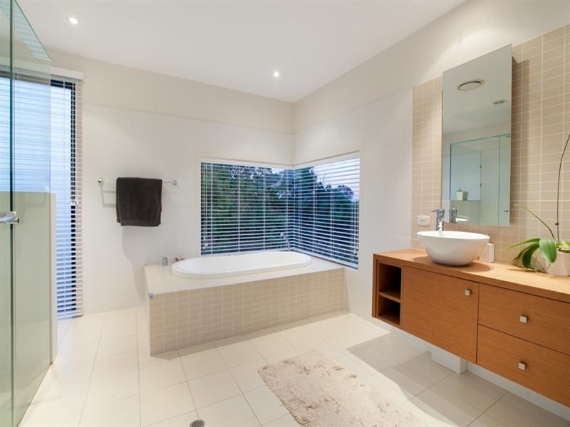 38 Panorama Street, Ashgrove QLD 4060