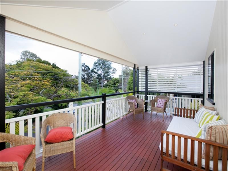 72 Dorrington Drive, Ashgrove QLD 4060