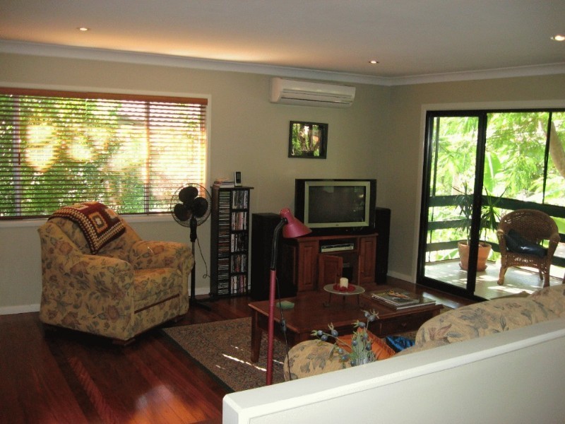 39 Woodside Street, The Gap QLD 4061