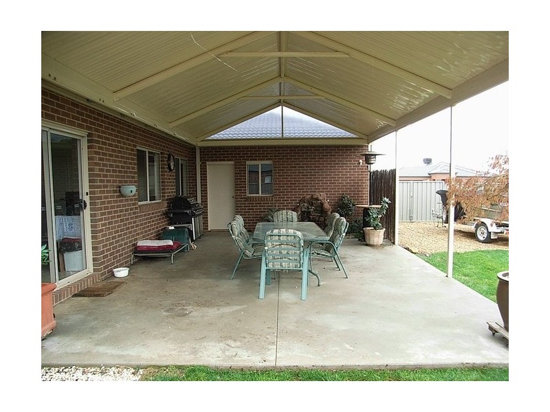 3 Parkes Court, Echuca VIC 3564