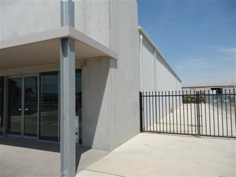 1/119 Ogilvie Avenue, Echuca VIC 3564