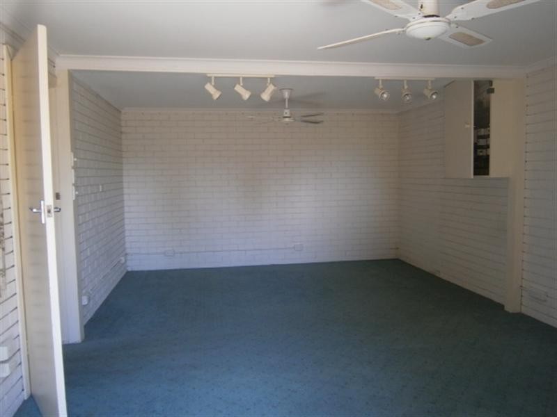 305 Ogilvie Avenue, Echuca VIC 3564