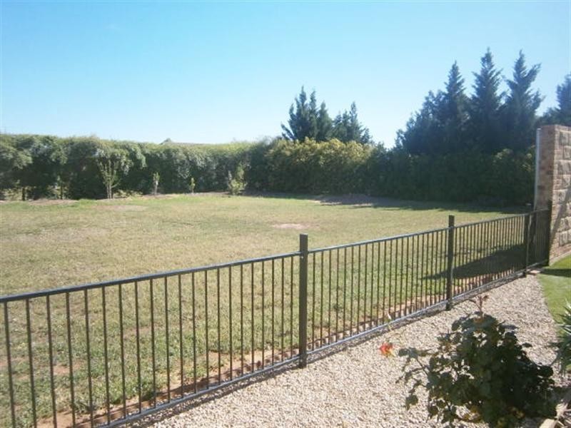 17 Rivergums Drive, Moama NSW 2731