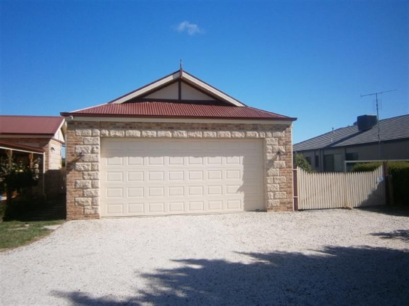 17 Rivergums Drive, Moama NSW 2731