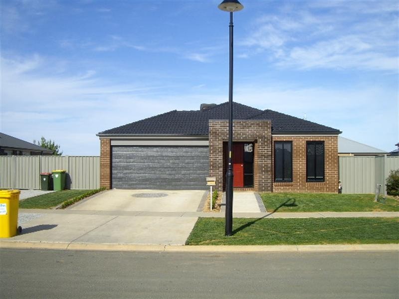 6 Elm Street, Echuca VIC 3564