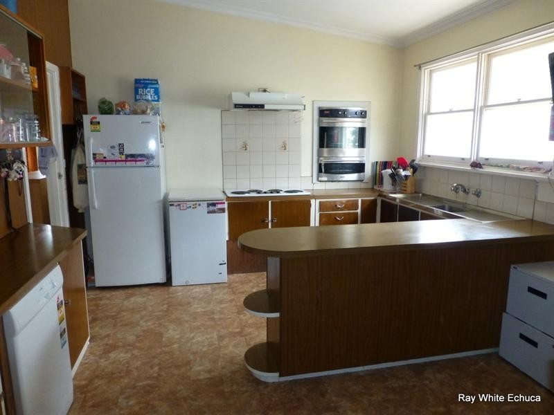 33 Shaw Street, Moama NSW 2731