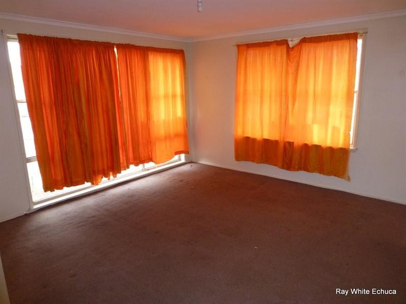 33 Dobinson Street, Echuca VIC 3564