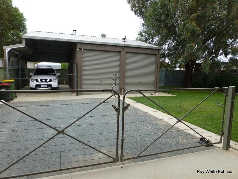 170 Bowen Street, Echuca VIC 3564