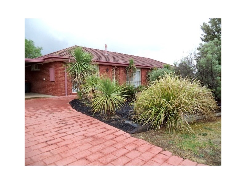 12 Maggie Court, Echuca VIC 3564