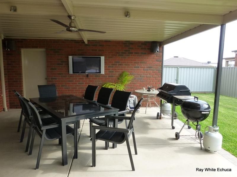 45 Declan Way, Echuca VIC 3564