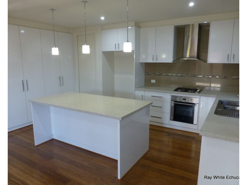 2/47 Hare Street, Echuca VIC 3564