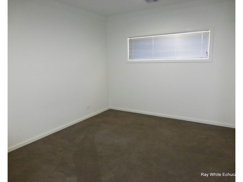 2/47 Hare Street, Echuca VIC 3564