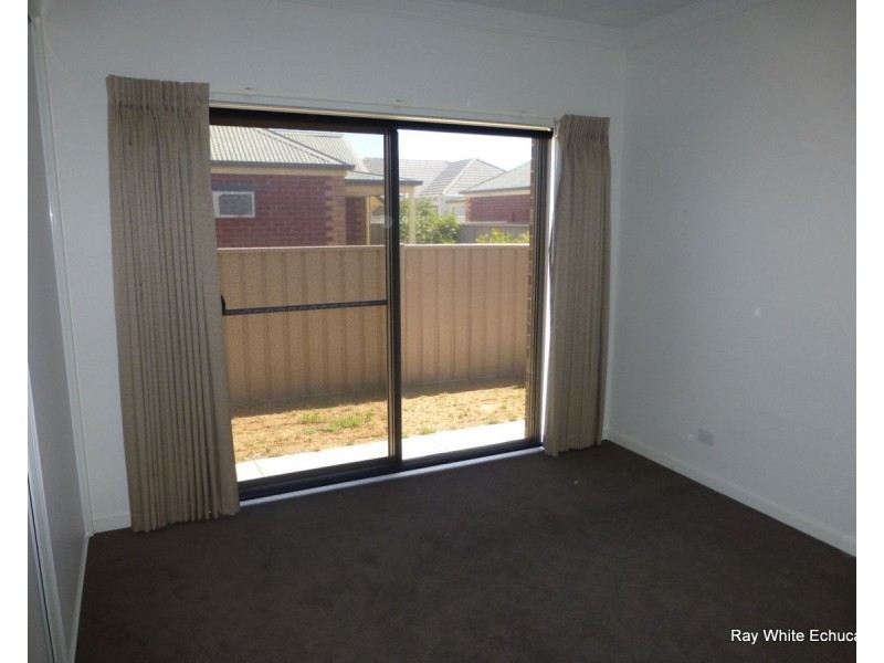 2/47 Hare Street, Echuca VIC 3564