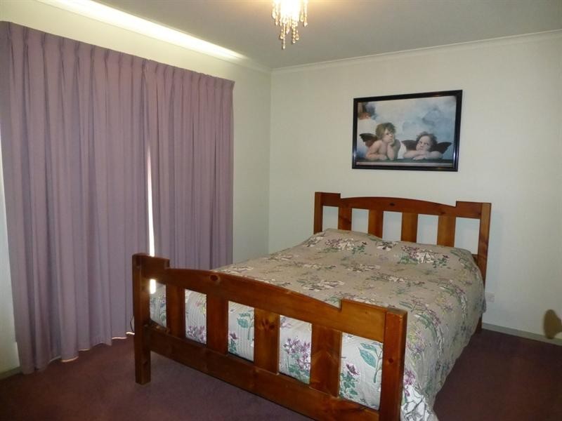 1 McMahon Place, Moama NSW 2731