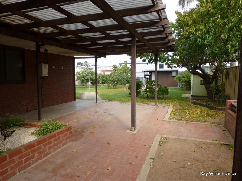 77 Service Street, Echuca VIC 3564