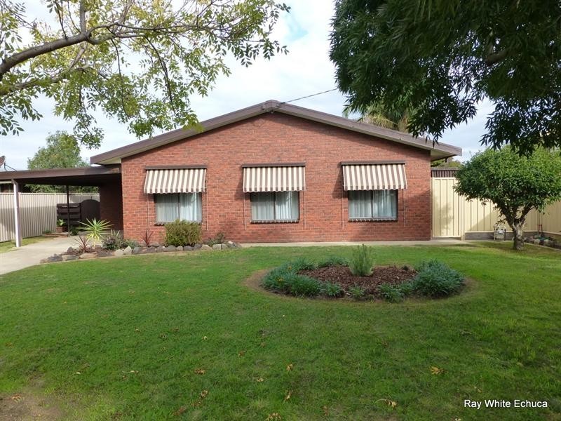 77 Service Street, Echuca VIC 3564