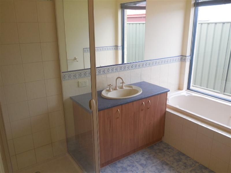 39 Woodlands Circuit, Echuca VIC 3564