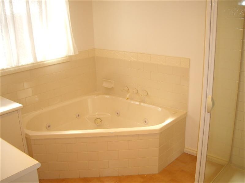 2/63a Landsborough Street, Echuca VIC 3564