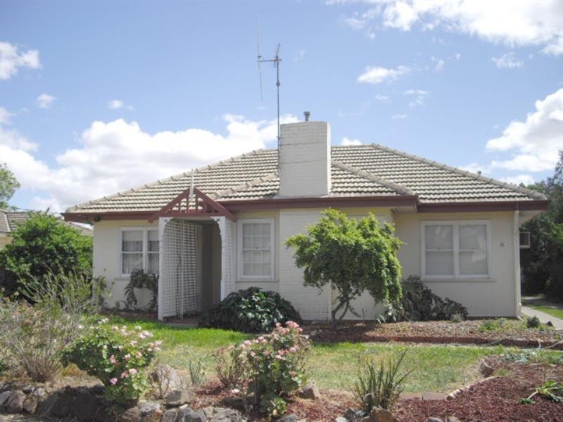 16 Minor Street, Echuca VIC 3564