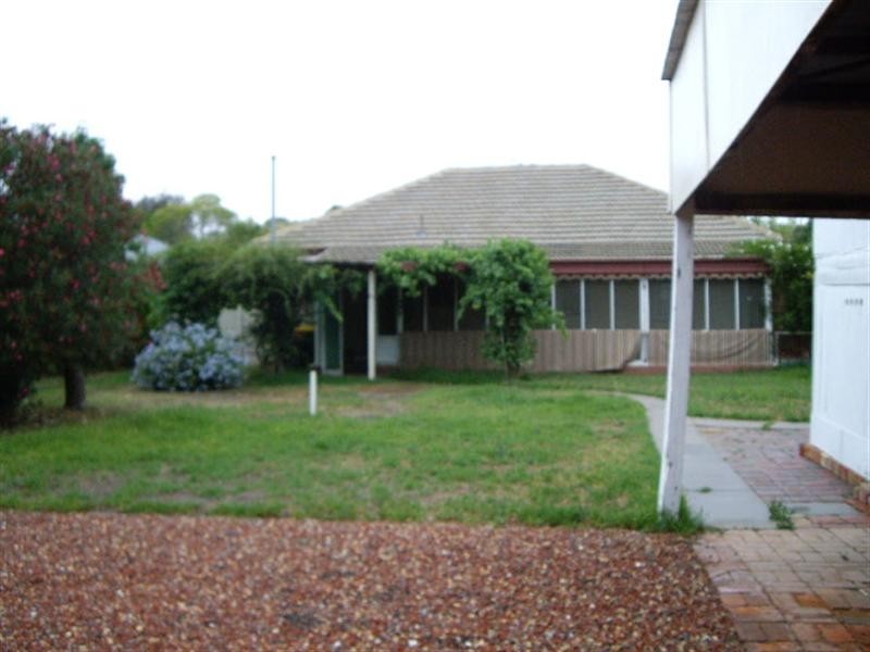 16 Minor Street, Echuca VIC 3564