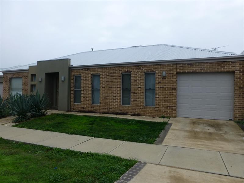 4 Sunset Avenue, Echuca VIC 3564