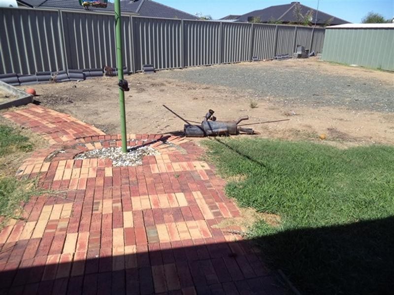 4 Yeovil Court, Echuca VIC 3564