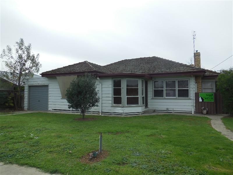 27 Francis Street, Moama NSW 2731