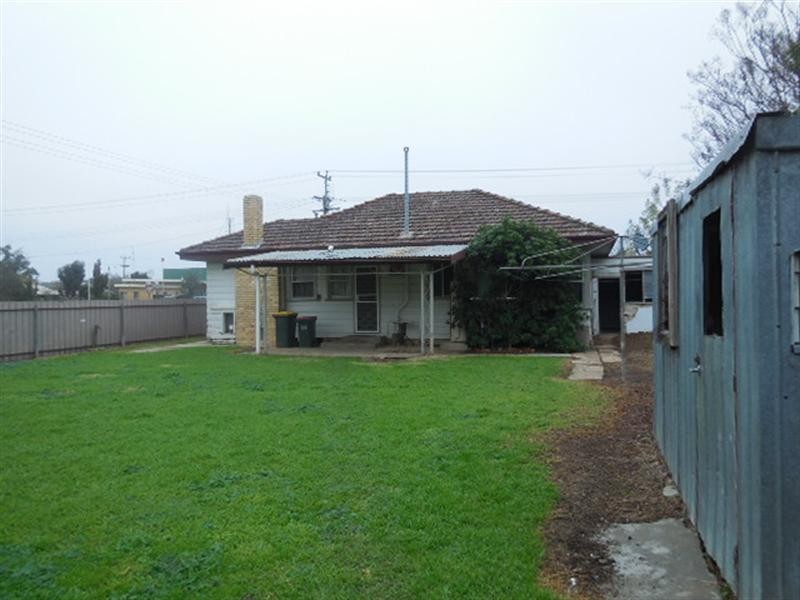 27 Francis Street, Moama NSW 2731