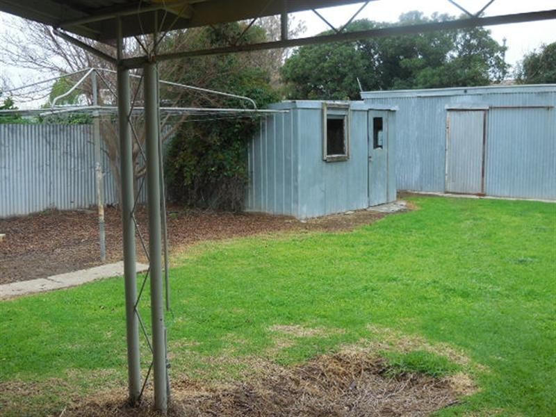 27 Francis Street, Moama NSW 2731