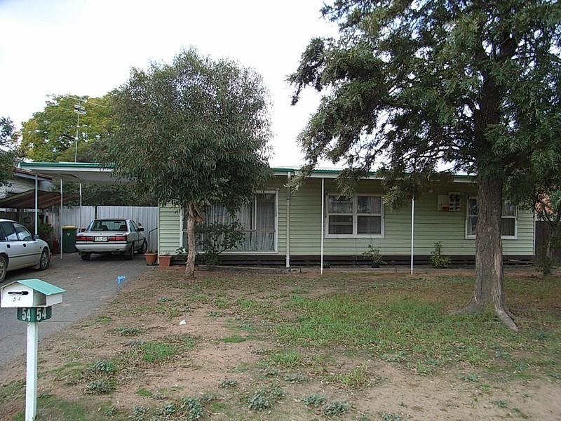 54 Sturt Street, Echuca VIC 3564