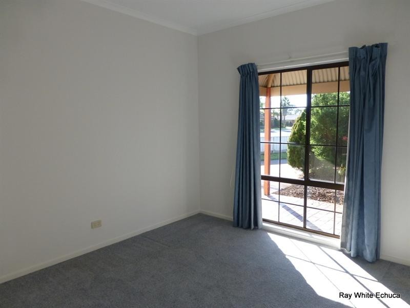 14 Emma Court, Echuca VIC 3564