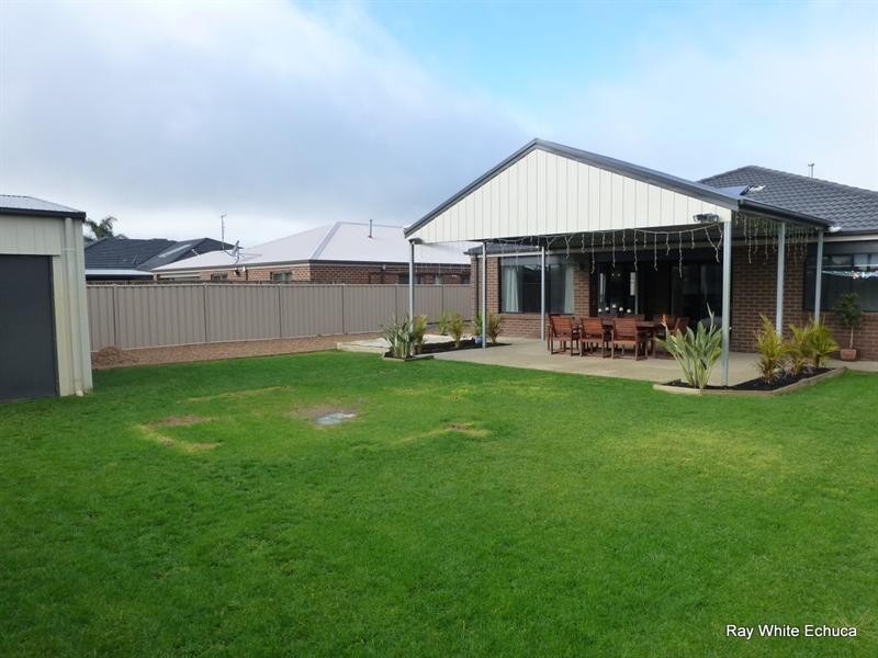 25 McLachlan Road, Echuca VIC 3564
